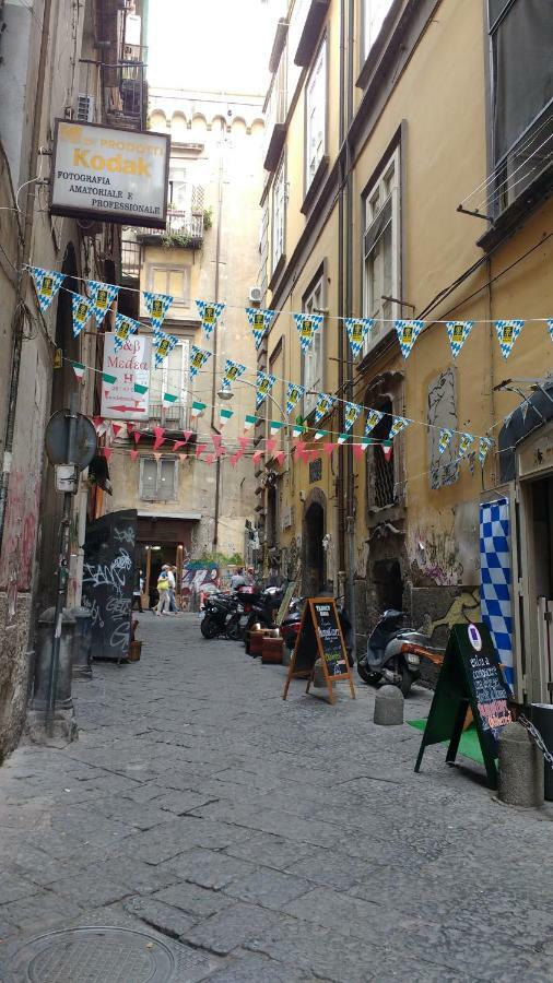 A Casa Di Arturo Bed & Breakfast Naples Exterior photo
